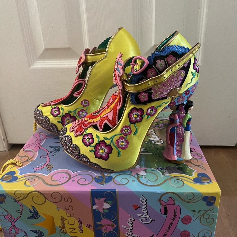 Irregular Choice Let Your True Self Shine Mulan Heels size 39, US size 8